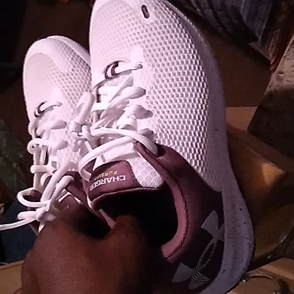 Underarmour charged pursuit